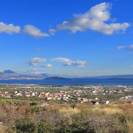 With A Parking Space Plano, - 11649 *