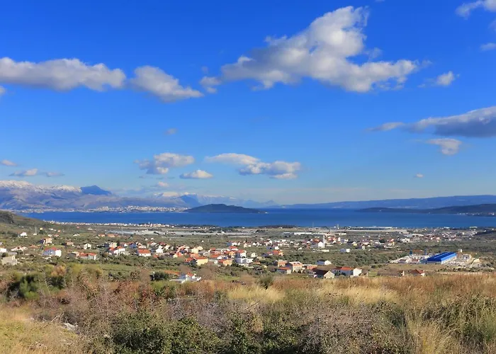 With A Parking Space Plano, - 11649 *