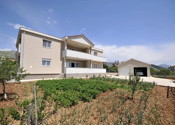 With A Parking Space Plano, - 11649 Appartement Trogir