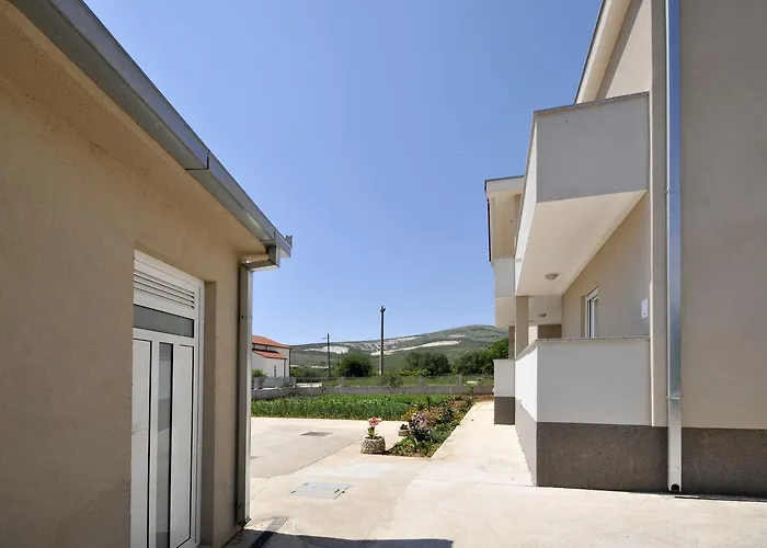 With A Parking Space Plano, - 11649 Appartement *