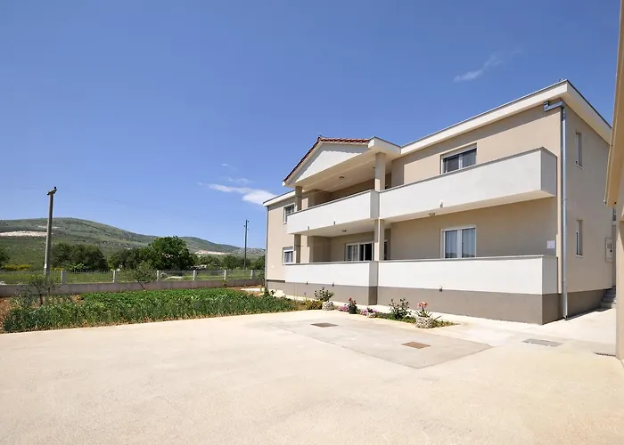 With A Parking Space Plano, - 11649 Appartement *